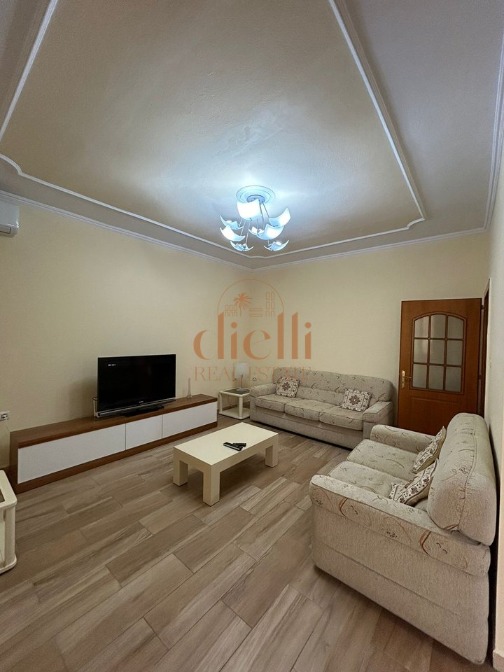 Appartamento 2+1+2+3 Balconi in Affitto a Vasil Shanto