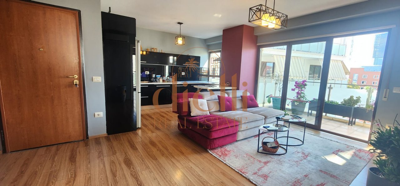 Apartament Modern 2+1 per Qira tek Mine Peza