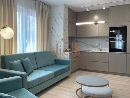 Apartament 1+1 per Qira tek Bulevardi Zogu i Pare