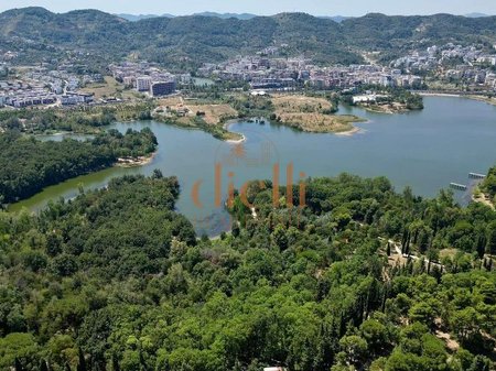 Apartament 2+1+2 per Shitje prane  Liqenit Artificial