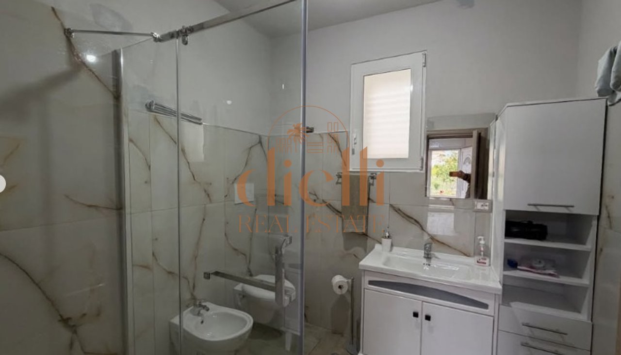 Shtepi Private 2+1+2  per Qira ne Selite