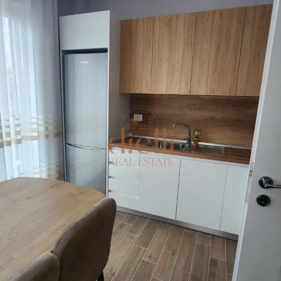 Appartamento 2+1+2 in affitto ad Astir