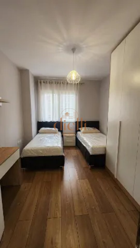 Appartamento 2+1+2 in affitto ad Astir