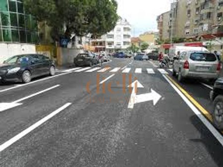 Commercial space for sale - Business unit on Petro Nini Luarasi Street!