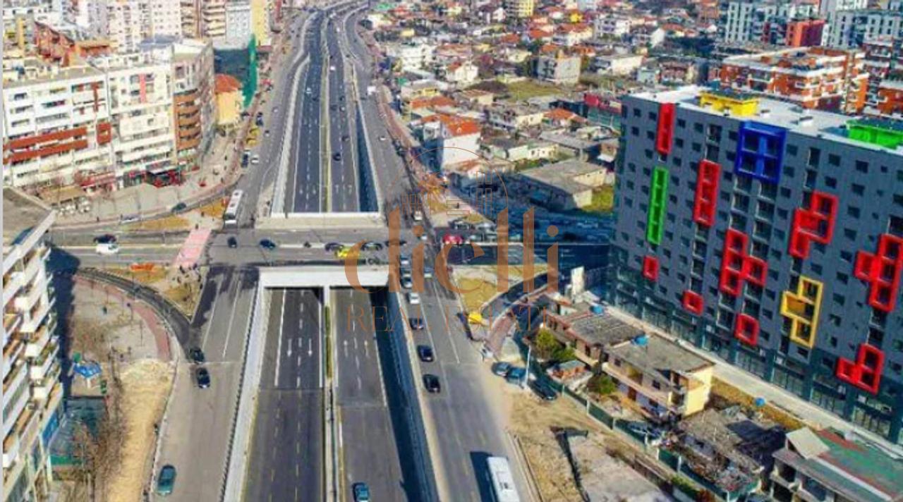 Commercial Space for Sale in Astir