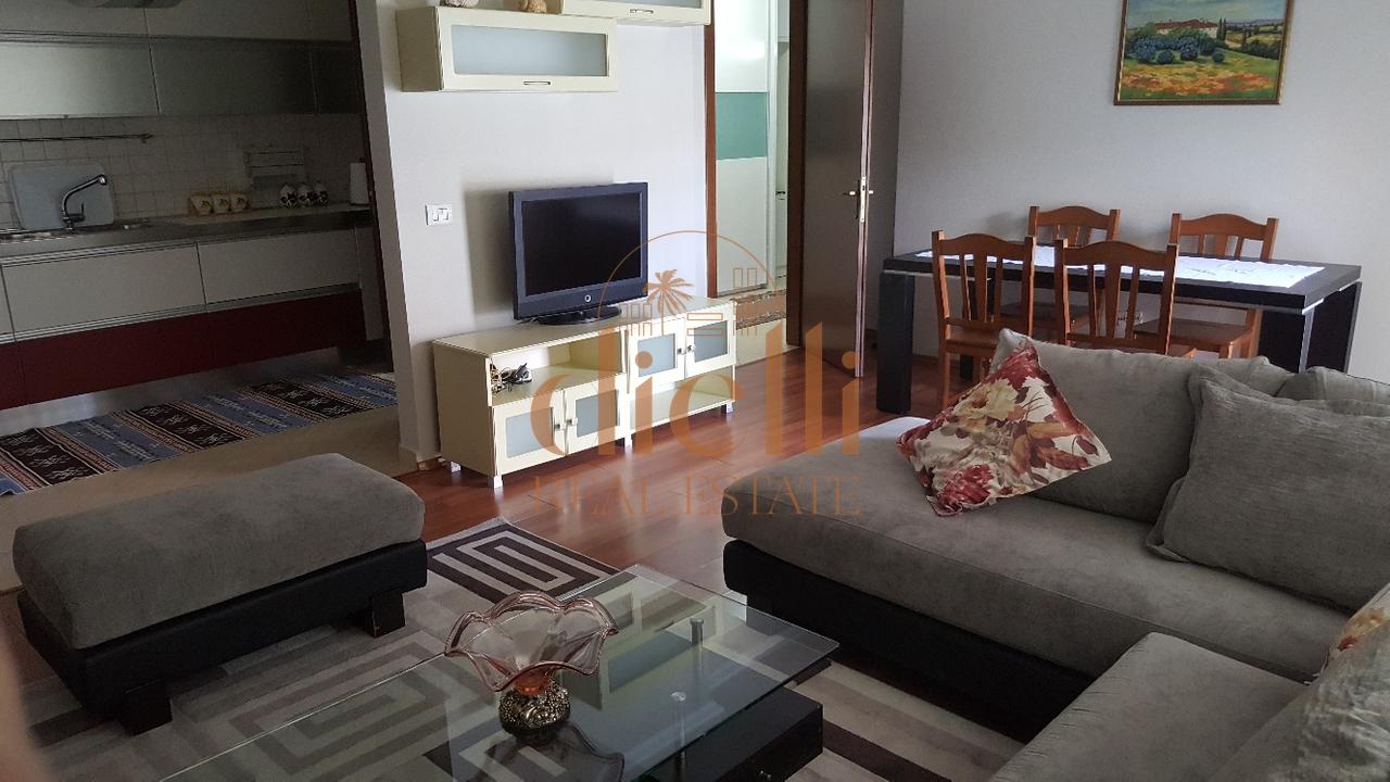 1+1 Apartment for Rent at Pazari Ri