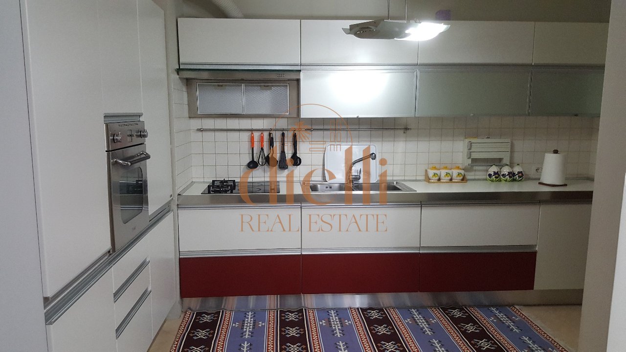 1+1 Apartment for Rent at Pazari Ri