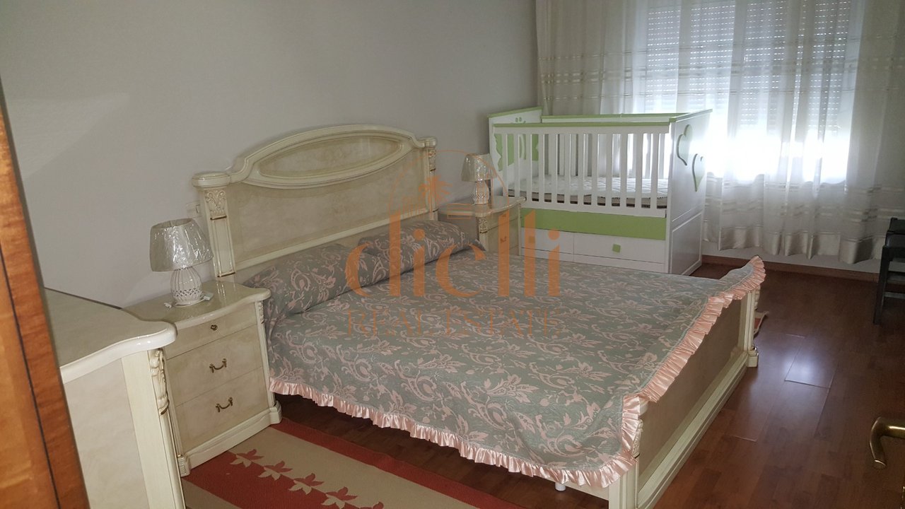 1+1 Apartment for Rent at Pazari Ri
