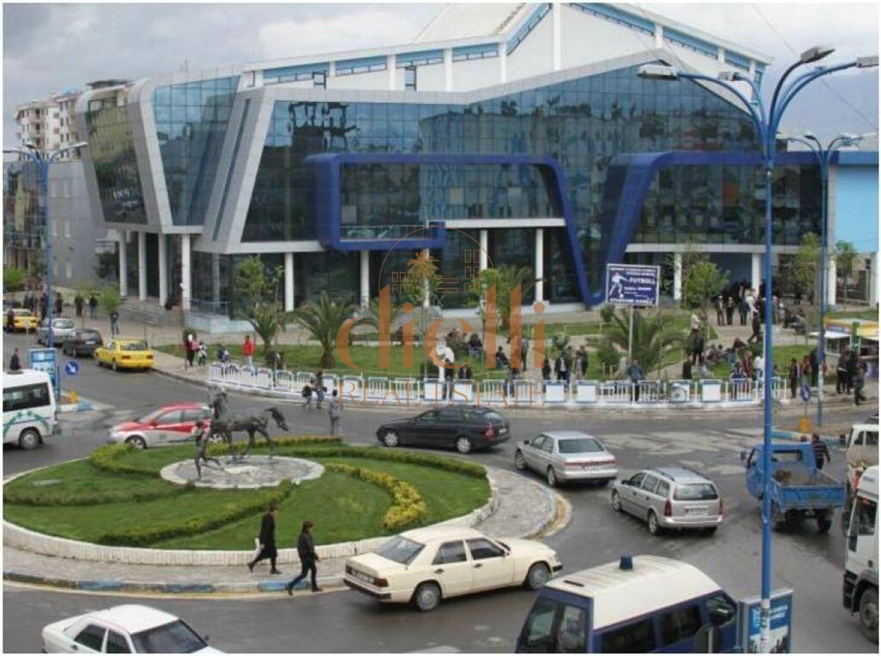 Apartament 1+1 per Shitje ne Kamez