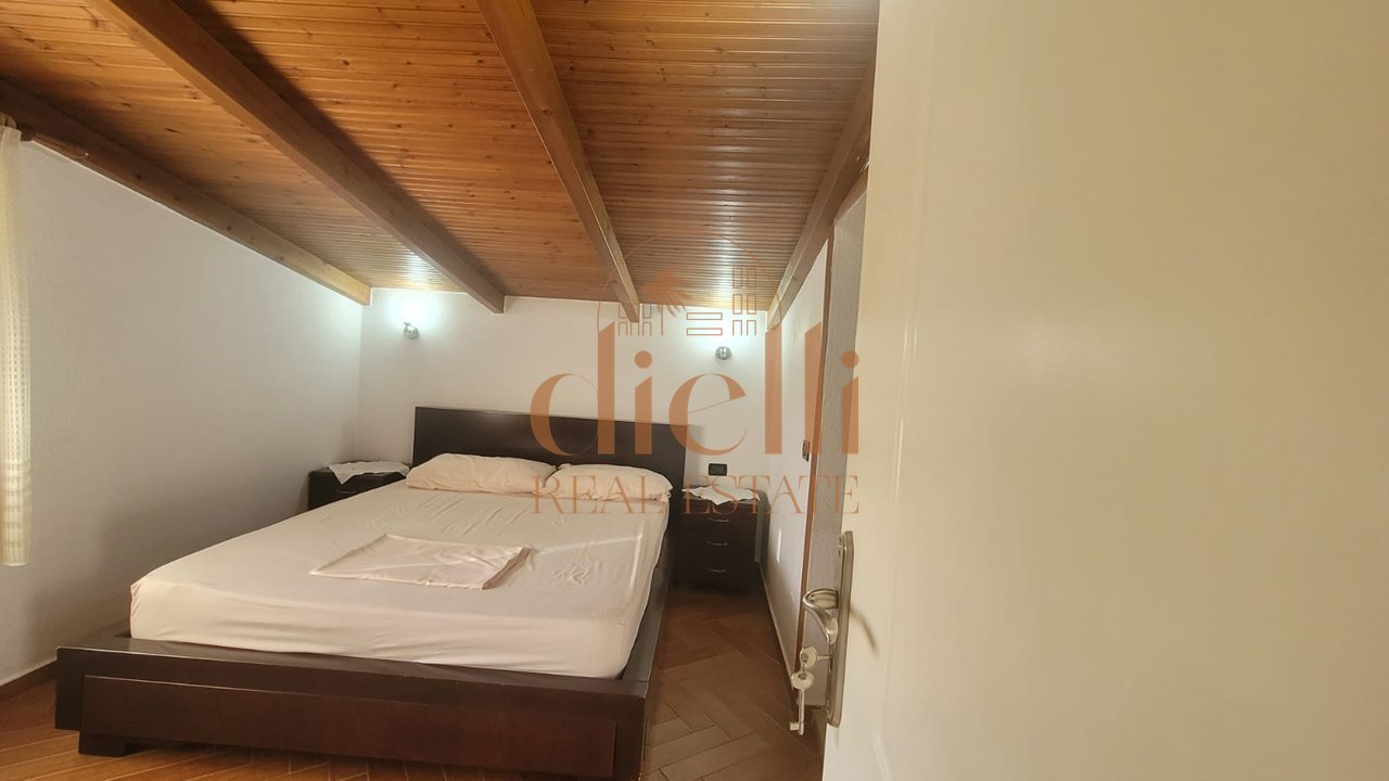 Apartament 3+1+2+Verande per Qira prane Fakultetit Ekonomik