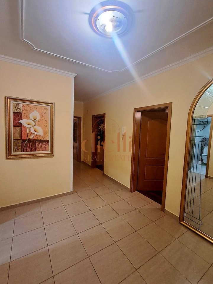 Apartament 2+1 per Qira prane Librit Universitar