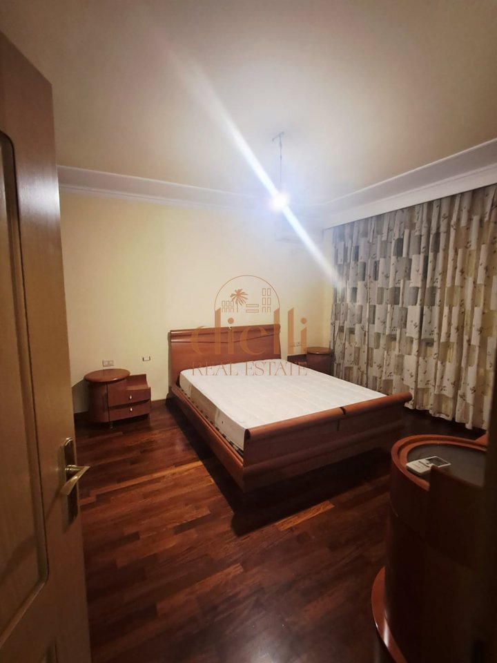 Apartament 2+1 per Qira prane Librit Universitar
