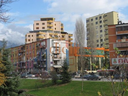 Ambient Biznesi per Qira tek Shkolla e Baletit