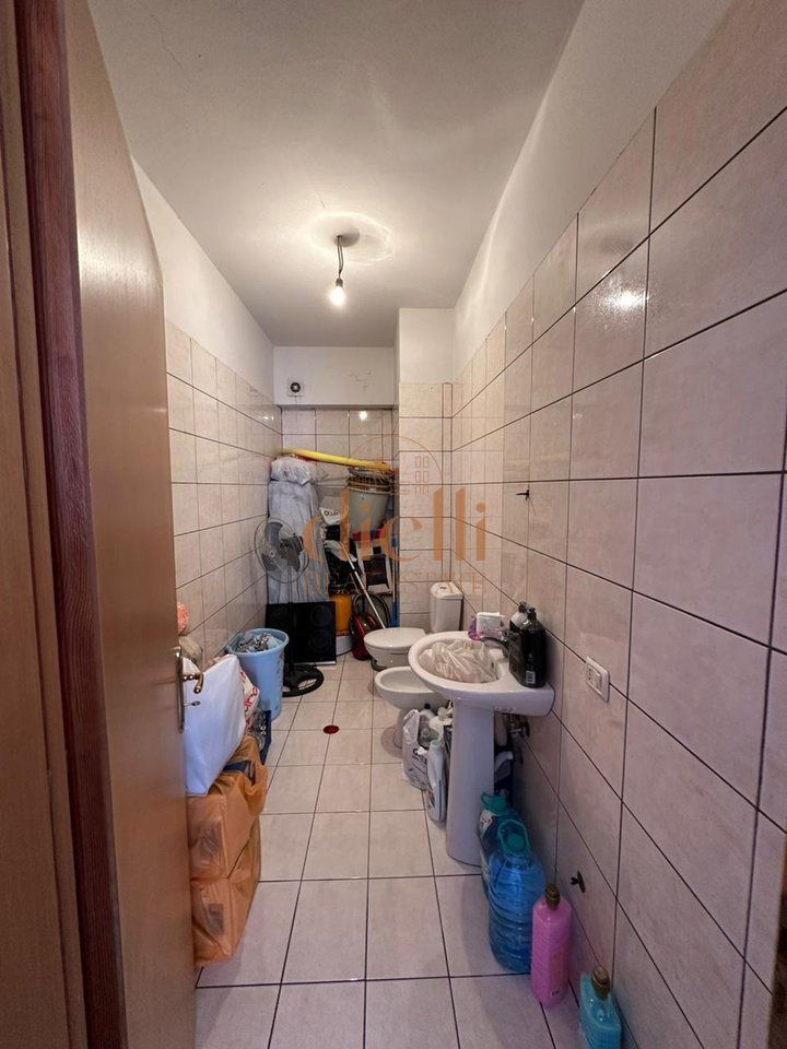 Apartament 2+1 per Shitje ne Yzberisht