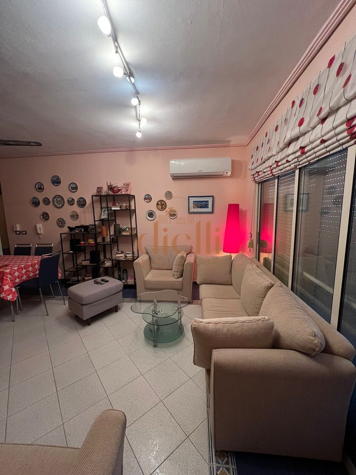 Apartament 2+1 per Qira ne Golem Durres