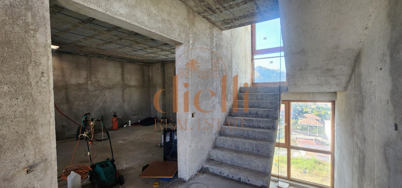 Exclusive! Villa for Sale in Yrshek