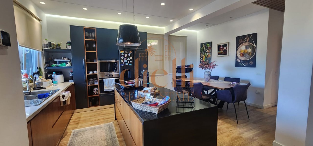 Vile per Qira ne ne rrethinat e Tiranes