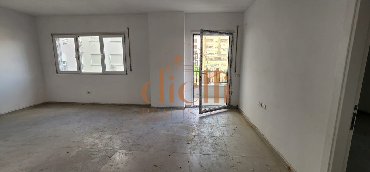 Apartament 1+1 per Shitje tek Pazari Ri