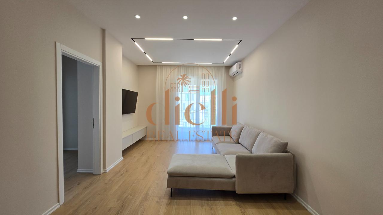 Apartament 2+1+2 per Qira tek Ish-Fusha Aviacionit