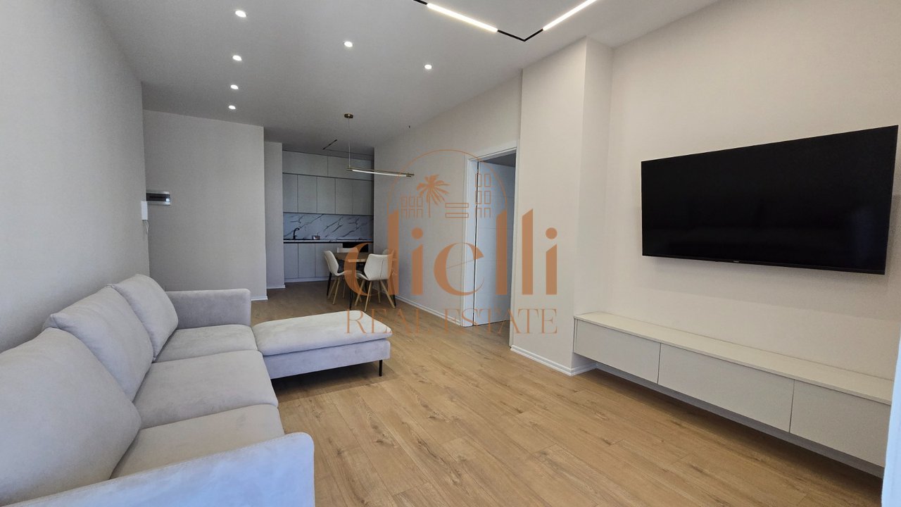 Apartament 2+1+2 per Qira tek Ish-Fusha Aviacionit