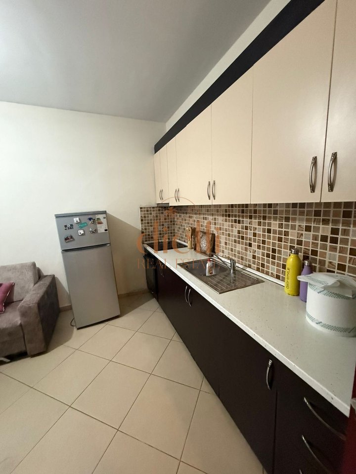 Apartament 1+1 per Qira ne Astir