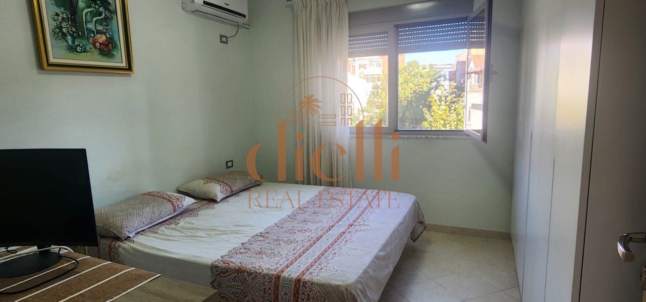 Apartament 1+1 per Shitje tek Oxhaku (I Diskutushem)