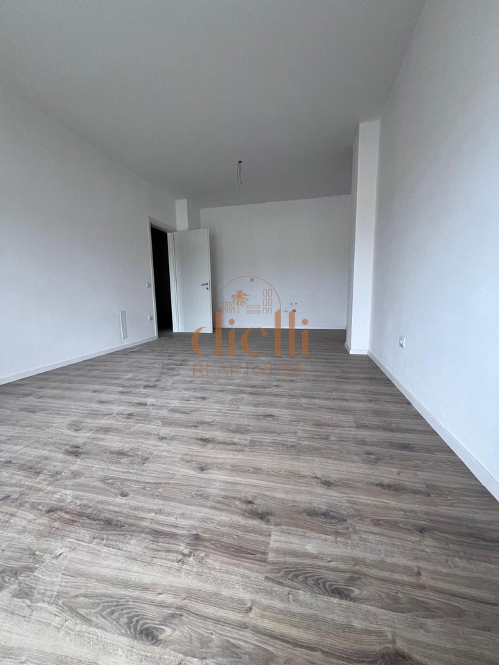 Apartament 2+1 per Shitje ne Kamez