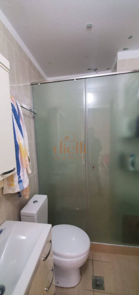 Apartament 2+1+2 per Shitje tek Kopshti Botanik