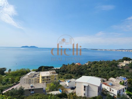 Shtepi per Shitje me pamje nga Deti Uji Ftohte