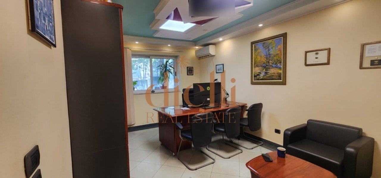 Office Spaces for Sale in the Center