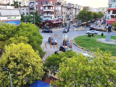 Appartamento 3+1+2 in vendita vicino a Piazza Willson