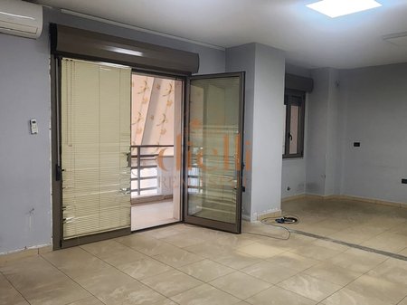 Apartament 2+1 per Shitje ne Qender