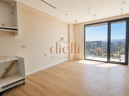 Appartamento 2+1+2 in Vendita a 21 Dhjetori