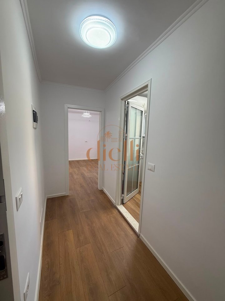 Apartment 1+1 for Sale in Xhamllik