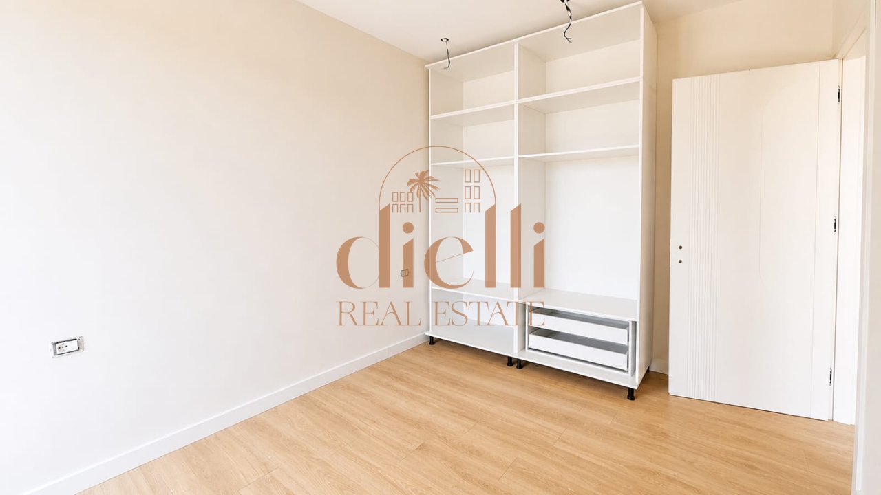 Apartament 2+1+2 per Shitje tek 21 Dhjetori