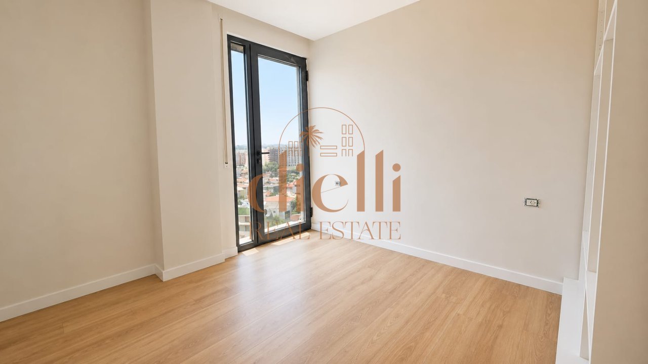 Apartament 2+1+2 per Shitje tek 21 Dhjetori