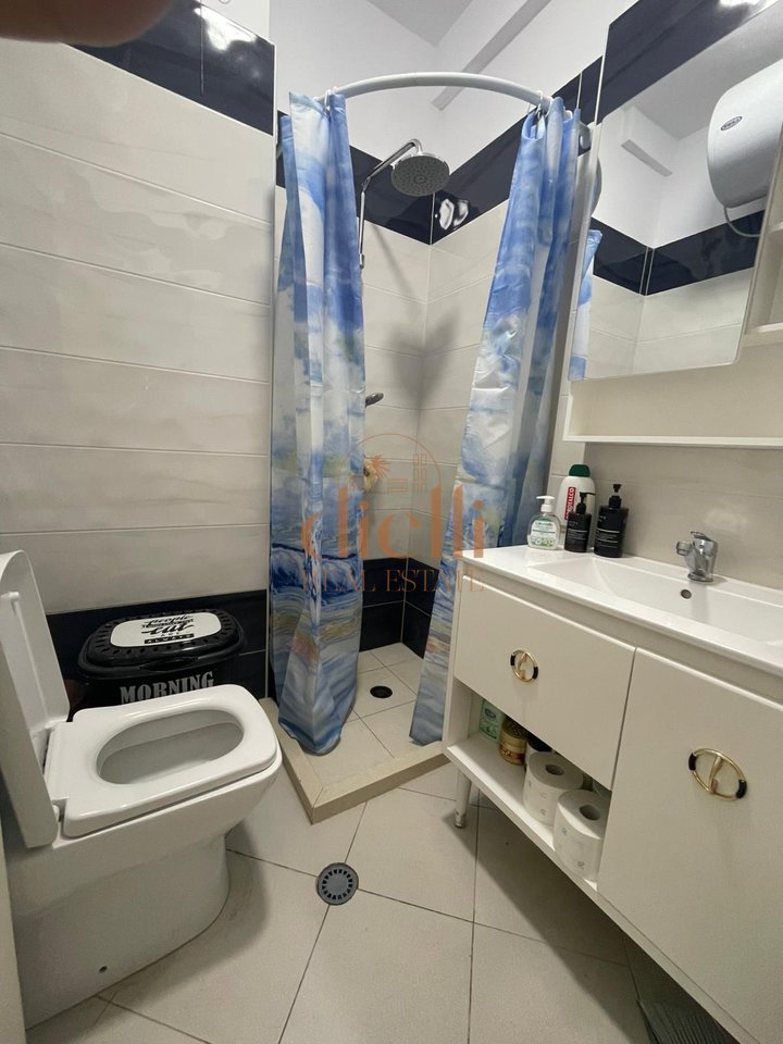 Apartament 1+1 per Shitje te Gjiri Lalzit
