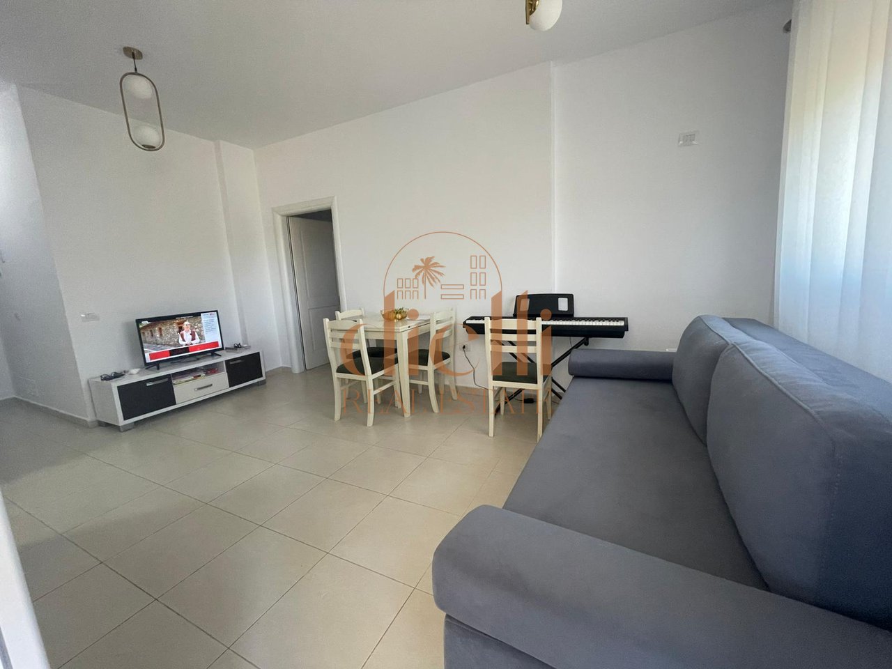 Apartament 1+1 per Shitje te Gjiri Lalzit