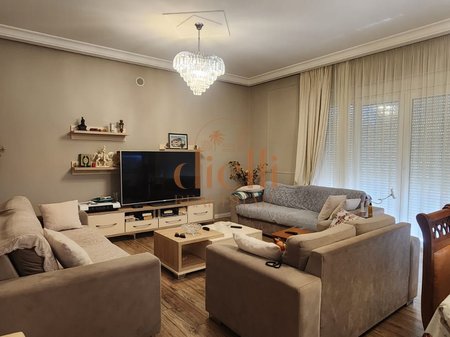 Apartament 2+1 per Shitje ne Ali Dem