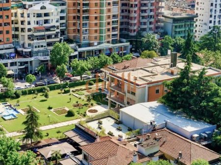 Ambient Biznesi per Qira ne Bllok