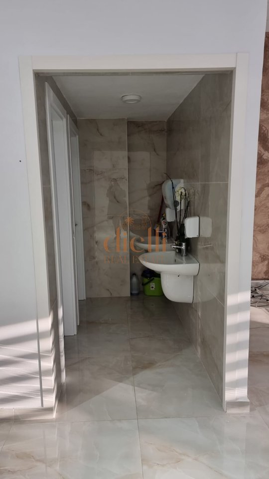 Ambient Zyrash per Qira prane Spitalit Nene Tereza