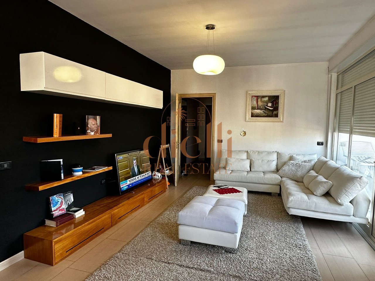 Apartament 2+1 per Shitje tek Tregu Elektrik