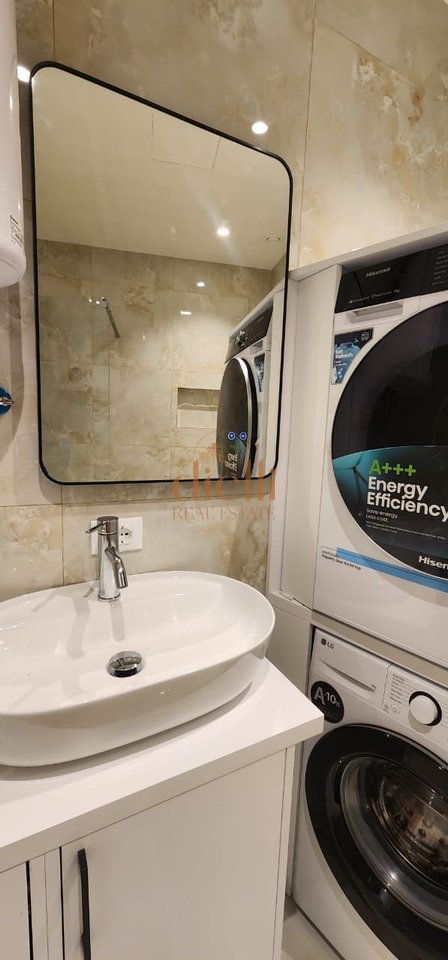 Apartament 2+1+2 per Qira tek Rezidenca Lake View Liqeni Tiranes
