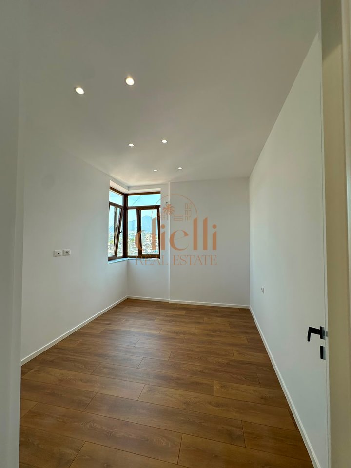 Apartament 2+1 per Shitje ne Vasil Shanto