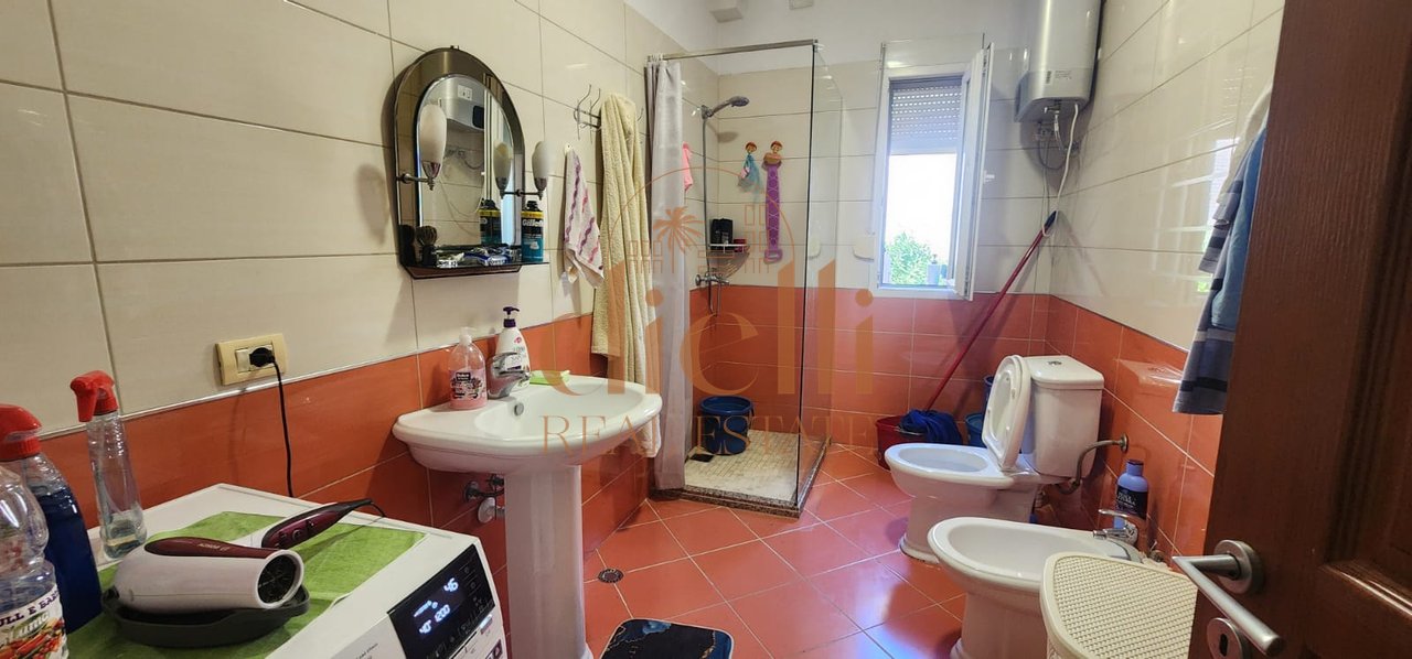 Apartament 2+1 per Shitje ne Ali Dem