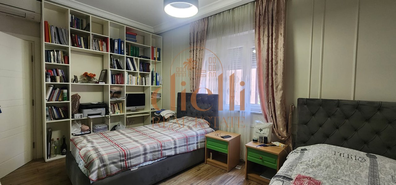 Apartament 2+1 per Shitje ne Ali Dem