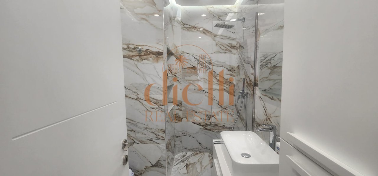 Apartament 3+1+2 per Qira tek Rruga e Elbasanit