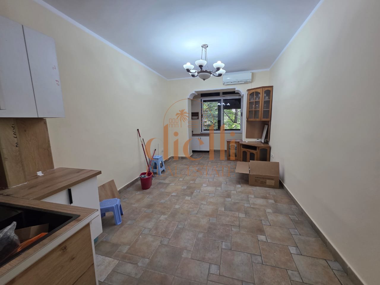 Apartment 1+1 for Sale in Xhamllik