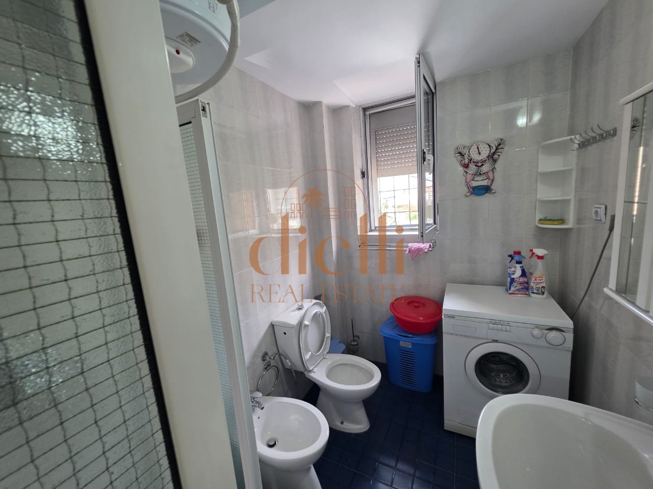 Apartment 1+1 for Sale in Xhamllik