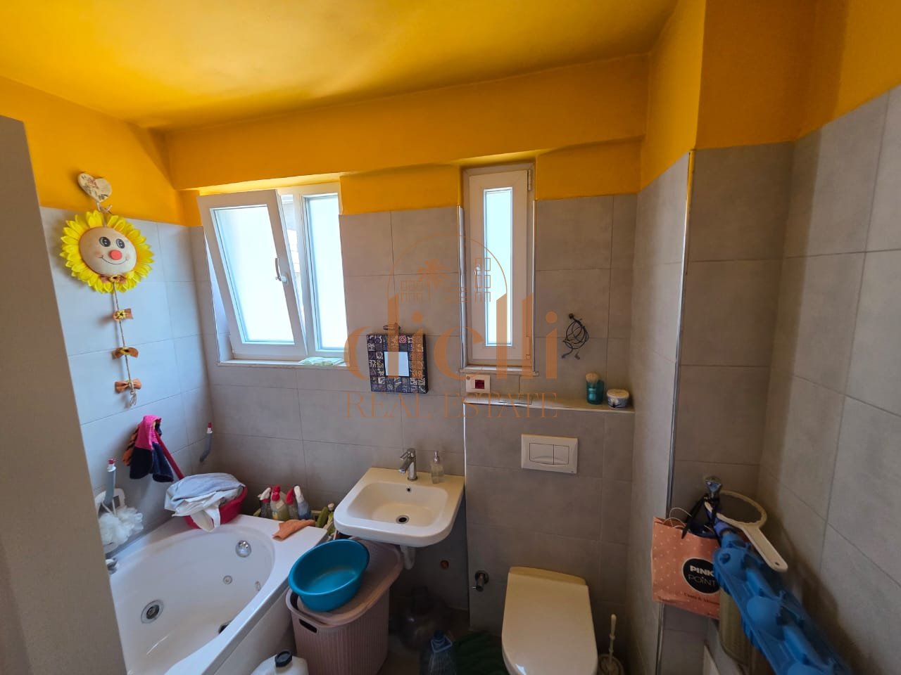 Apartament 2+1+2 per Shitje ne Fresk
